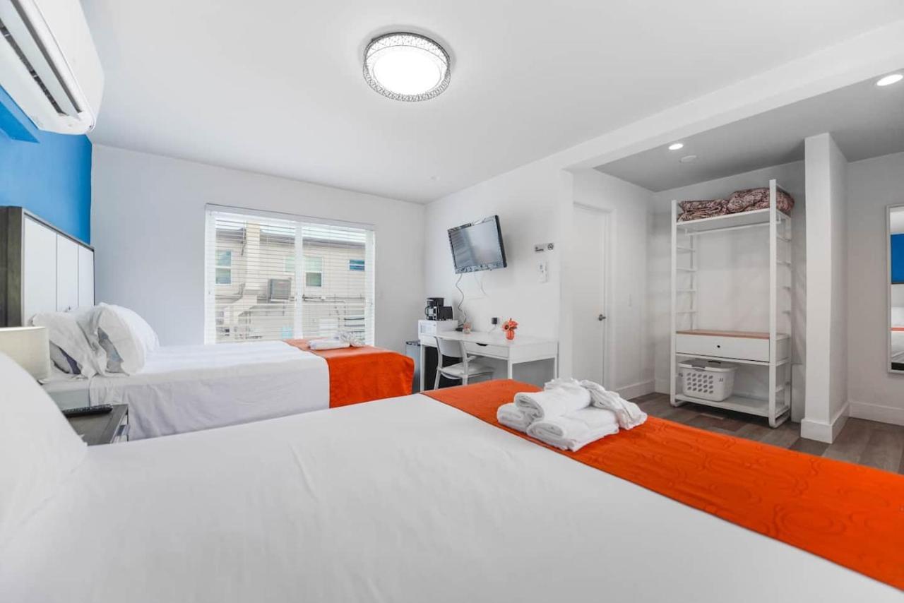 Cozy 1 Bedroom With Pool Steps From The Beach #47 Hollywood Exterior foto